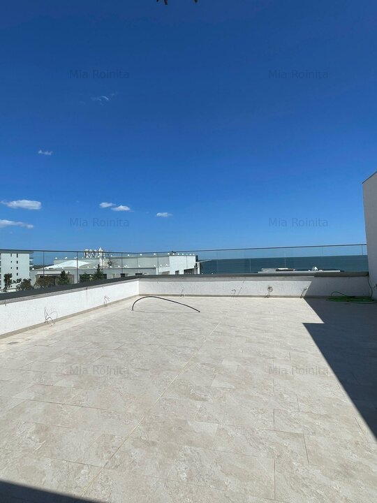 Penthouse Mamaia Nord