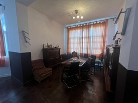 Casa de vânzare 5 camere, în Arad, zona Micalaca