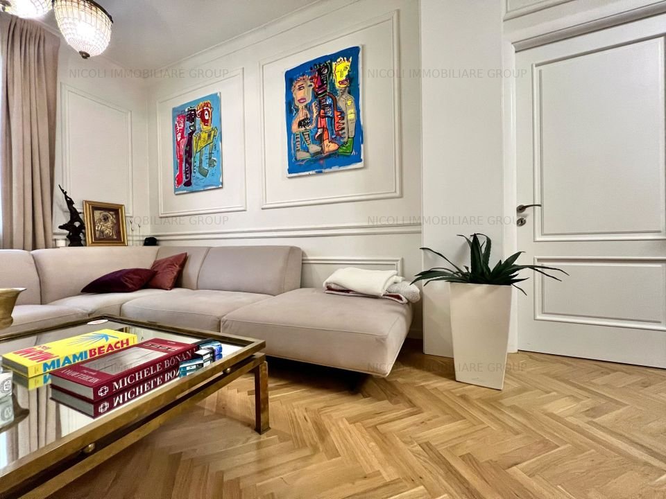 Apartament elegant, 4 camere + birou, mobilat clasic | Strada Roma