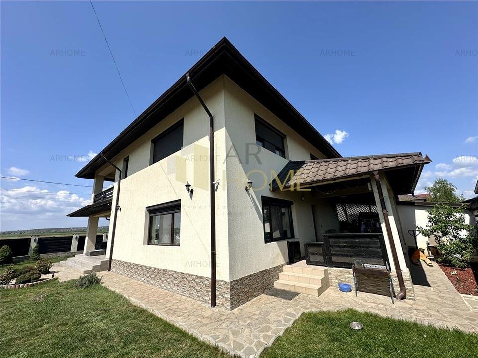 Casa de lux, P+1E, complet mobilata si utilata, Blejoi, Prahova