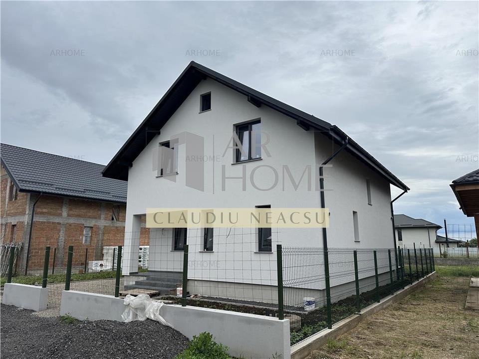 Casa de vanzare, 4 camere, Strejnicu, Prahova, la cheie