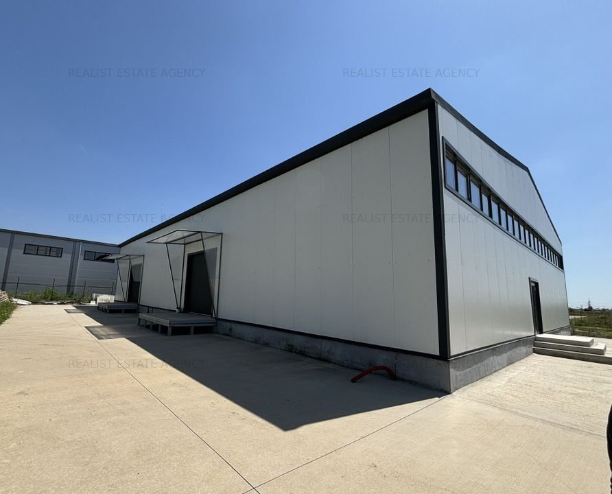 Vanzare sau inchiriere hala intr-o zona foarte dezvoltata