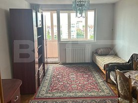 Apartament de închiriat 3 camere, în Târgu Mureş, zona Semicentral