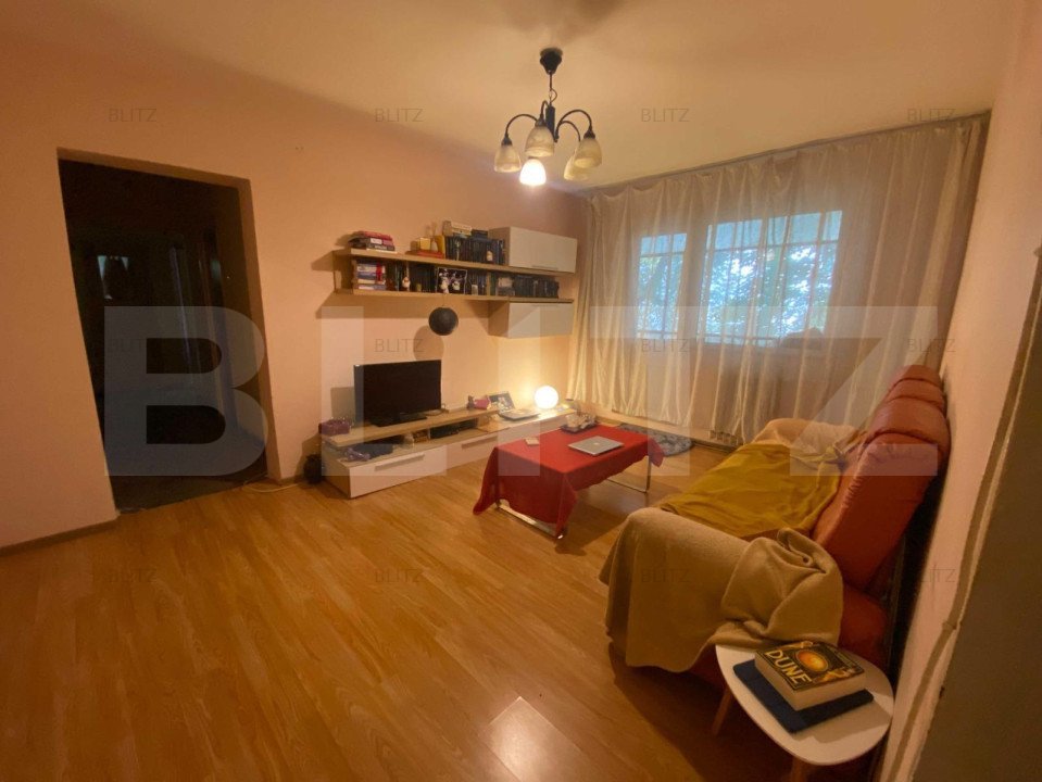 Apartament 4 camere, 77 mp, zona Tatarasi