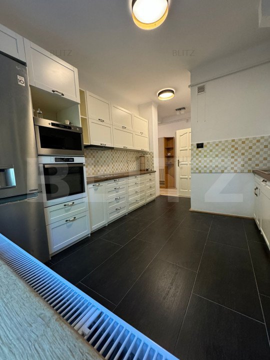 Apartament cu 3 camere de inchiriat, Ultracentral