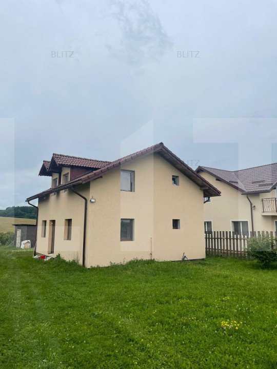 Casa individuala, 3 camere, 920 mp curte, Salistea Noua