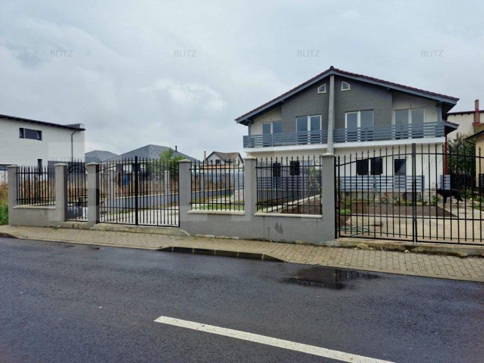 Casa tip duplex, 142 mp utili, teren 275 mp, Sanpetru