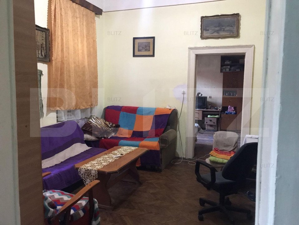 Casa de 66 de mp la curte comuna, ideala pentru investitie in zona Ultracentrala