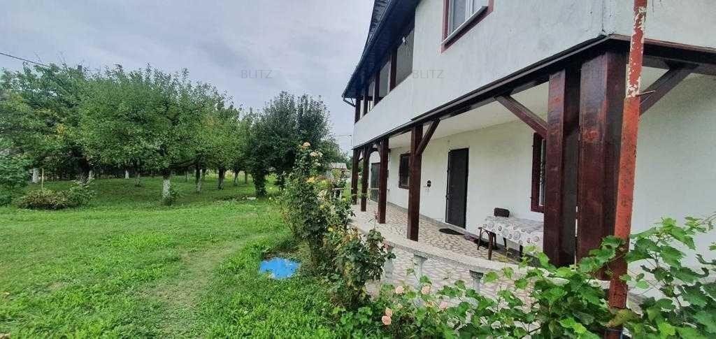 Casa individuala, 164 mp utili, 5 camere, teren 1430 mp, Calinesti