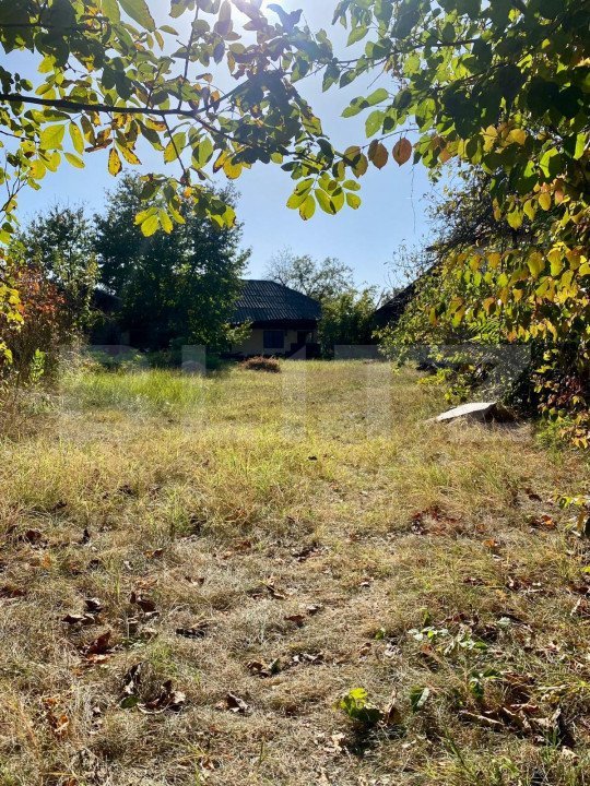 Casa 3 camere, 140 mp, , zona Calinesti