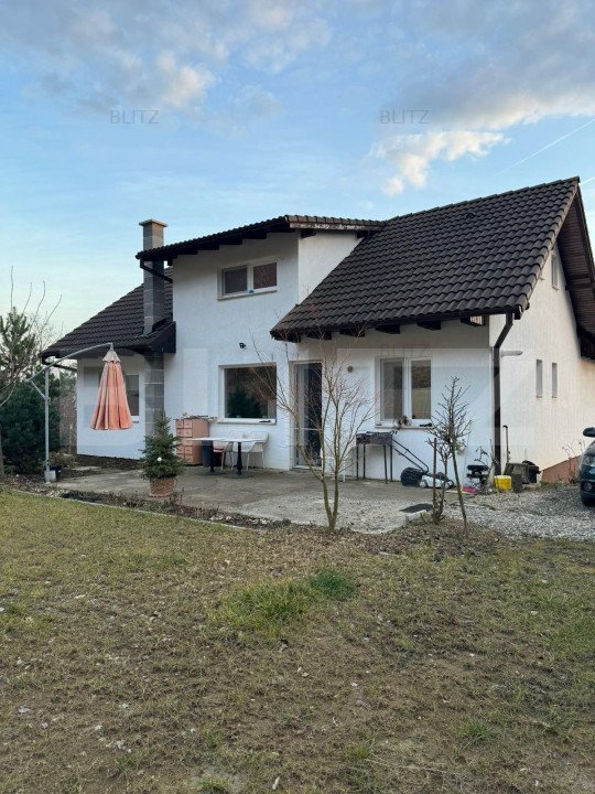 Casa de vanzare in Corunca, 183mp, 3 dormitoare