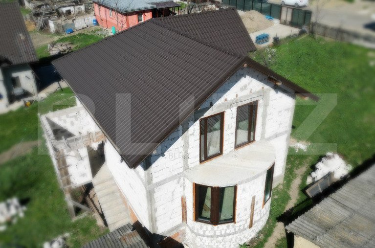 Casa in Bogonos, 5 camere 120mp utili, 700 mp teren