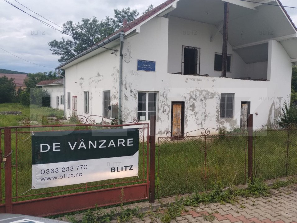Casa+Hala productie 250mp utili+ teren 800 mp,comuna Sintereag