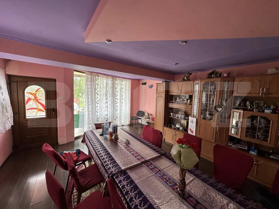 Casa individuala, 252 mp, in vatra satului Sacalaz