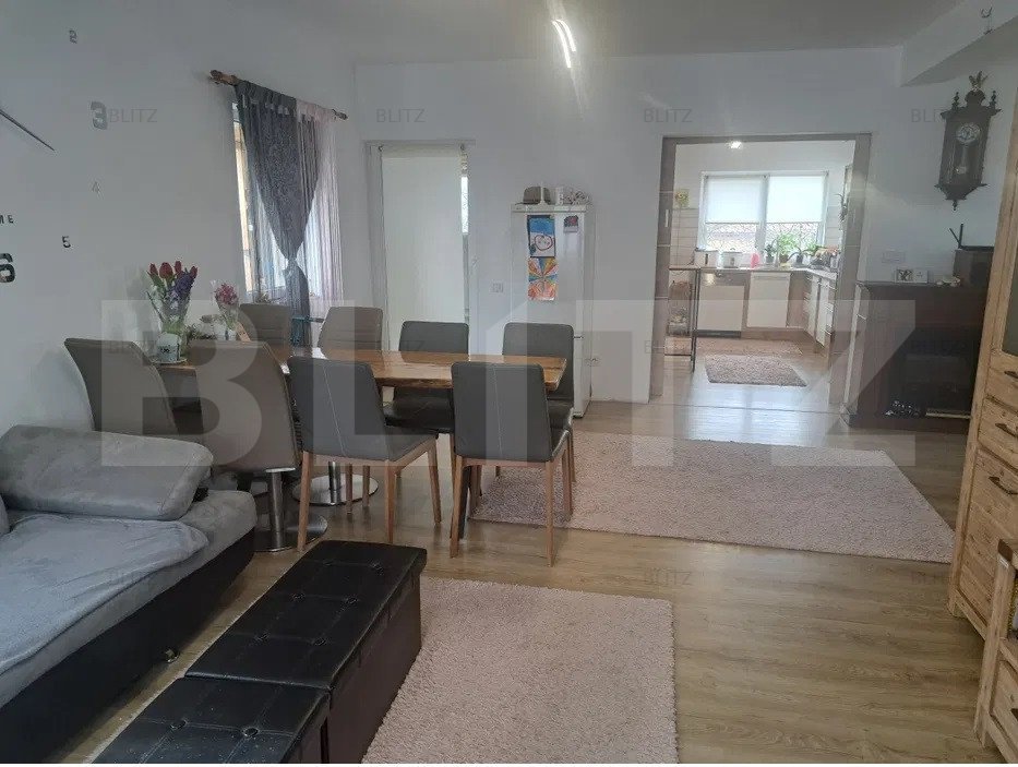 Casa cu piscina, in zona Apahida