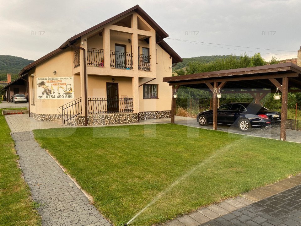Casa individuala, 9600 mp teren, Crainimat 12 km de oras