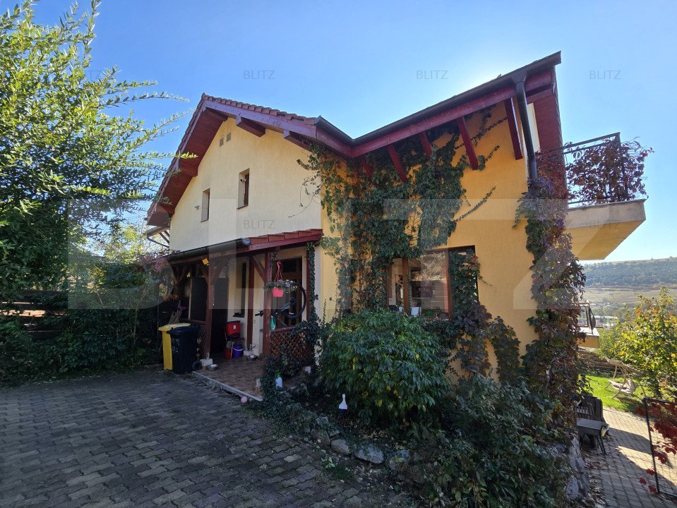 Casa complet mobilata si utilata in duplex, 180 mp, curte 290 mp, in Baciu