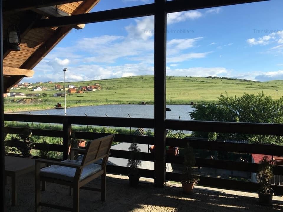 Casa pe malul lacului - Campenesti, la doar 12 km de Cluj-Napoca