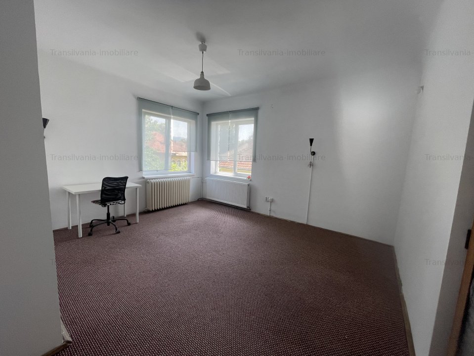 Casa 6 Camere 170mp si 470mp teren - Andrei Muresanu