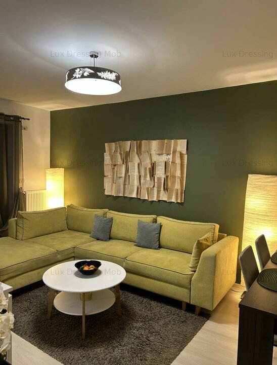 Apartament 2 camere la parter, decomandat.