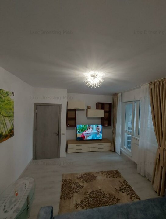 Spre inchiriere, Apartament cu 2 camere decomandat in Militari Residence