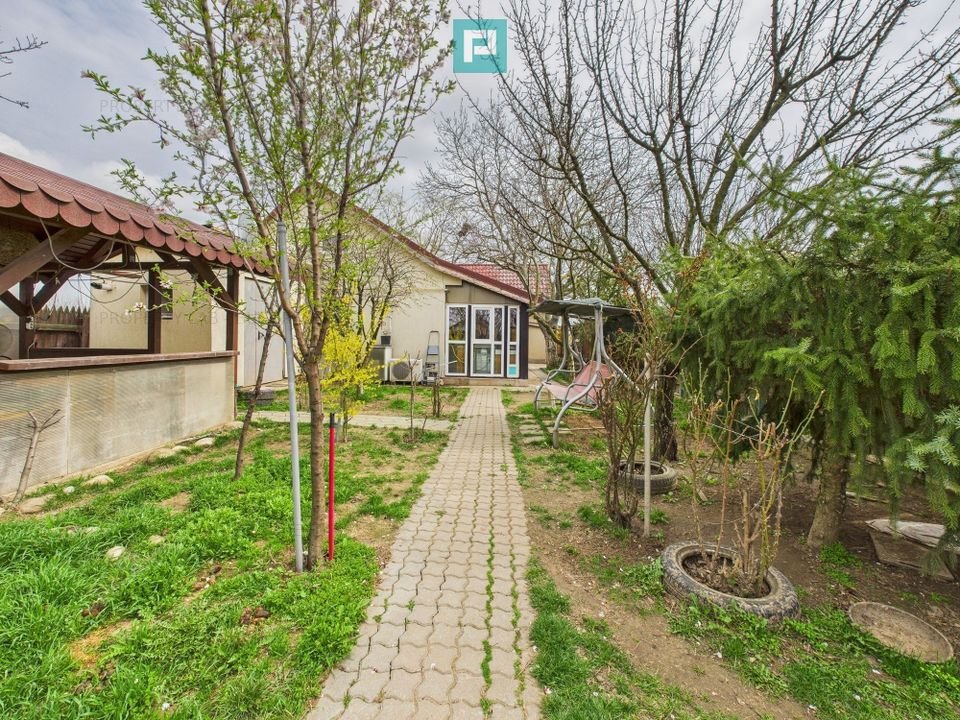 Casa de vanzare in Adunatii Copaceni Confort accesibilitate