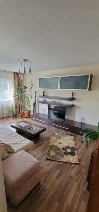 Apartament cu 3 camere Baneasa