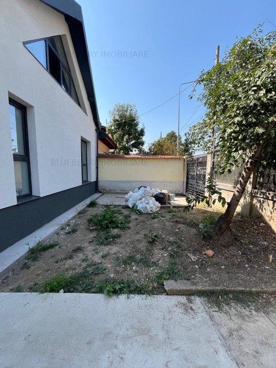 Casa individuala, 4 camere, 3 bai, curte, terasa, parcare, zona Barbu Vacarescu