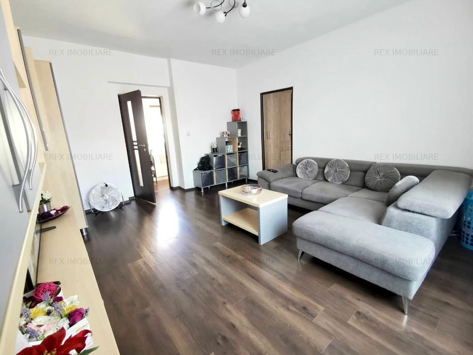 Apartament 3 camere Piata Libertatii