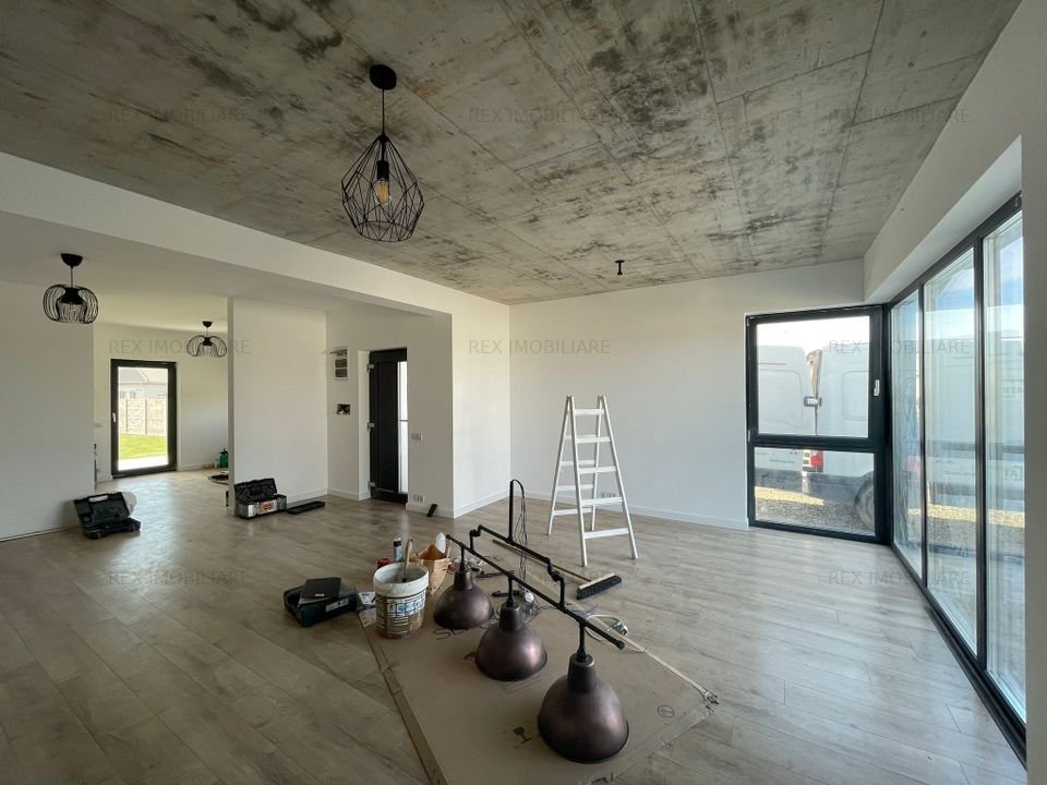 Duplex deosebit - 4 camere - Mosnita Noua