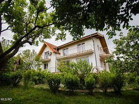 Casa de vânzare 6 camere, în Bucureşti, zona Pipera