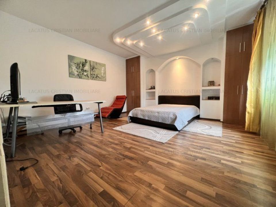 CASA DEOSEBITA 2 CORPURI 758MP ZONA PALAS
