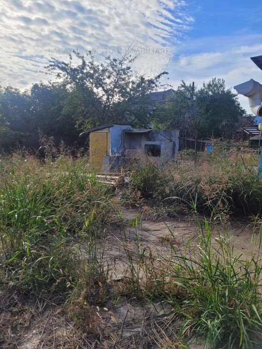 UNICAT! CASA CU TEREN 900MP ZONA COICIU