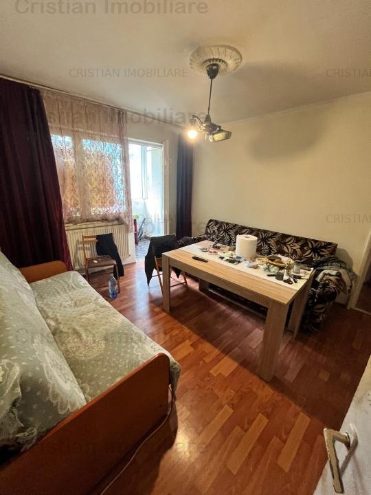 Vanzare apartament 2 camere