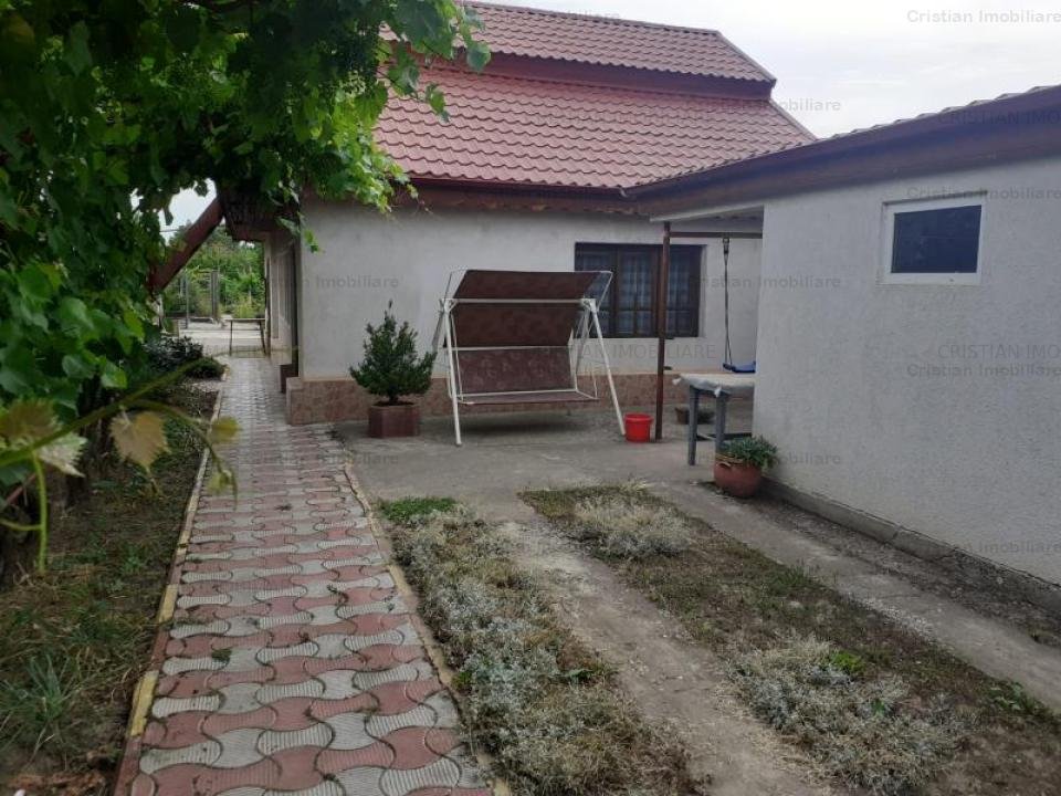 Vila P+M, teren1256mp Lacu Sarat, foisor, solar, livada