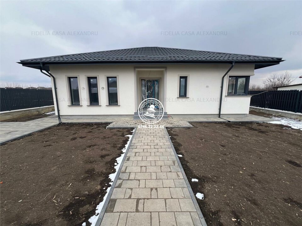 Vila de vanzare Dancu