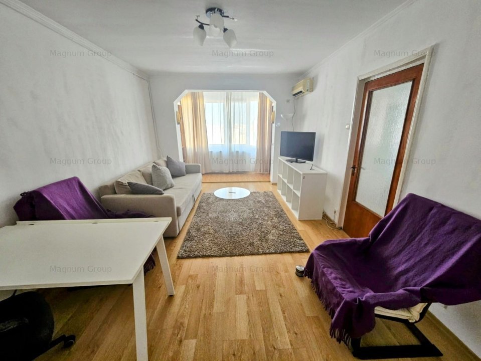 Oferim spre inchiriere un apartament decomandat cu 2 camere in zona Vitan.