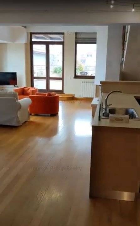 Apartament exclusivist pe 2 niveluri, 5 camere, terasa, loc de parcare inclus