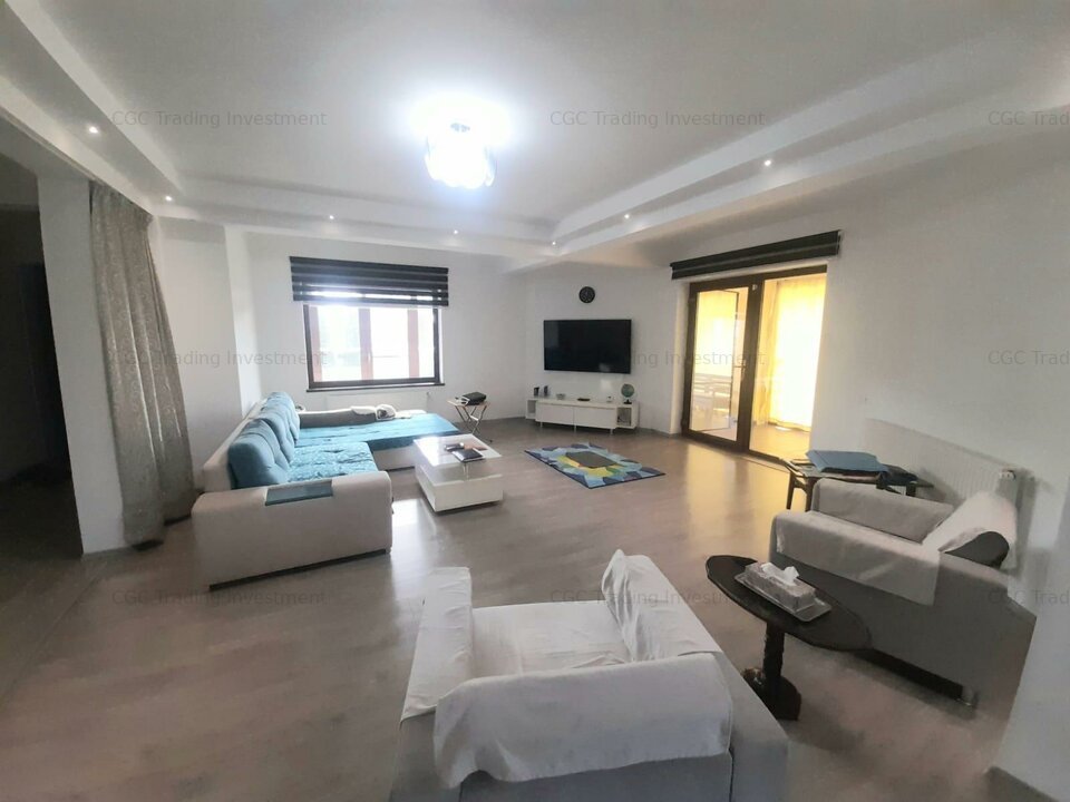 Casa individuala P + M cu 8 camere si teren de 1183 mp in Cumpana
