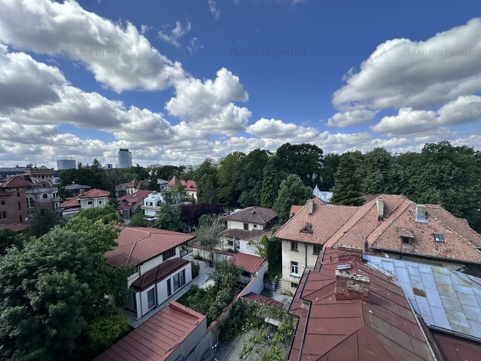 Apartament in vila ,circular ,5 camere -langa parcul Herestrau si televiziune