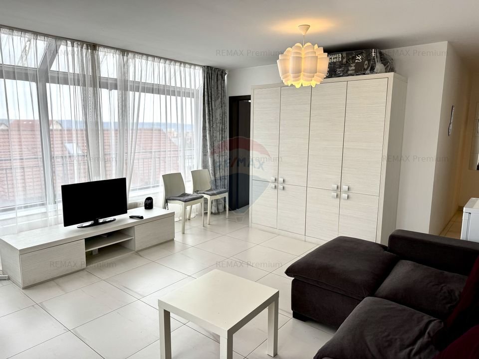 ANSAMBLU 2 APARTAMENTE CU 2 CAMERE SI 4 GARSONIERE - zona EUROPA