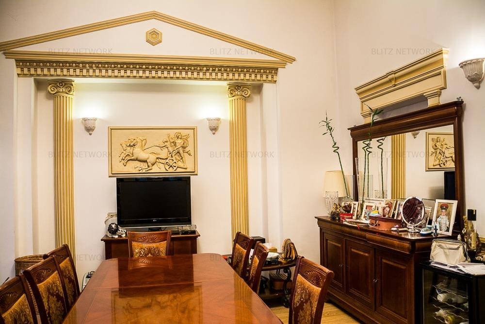 Apartament LUX 6 camere, 200 mp, terasa 25 mp, Piata Sfantul Stefan
