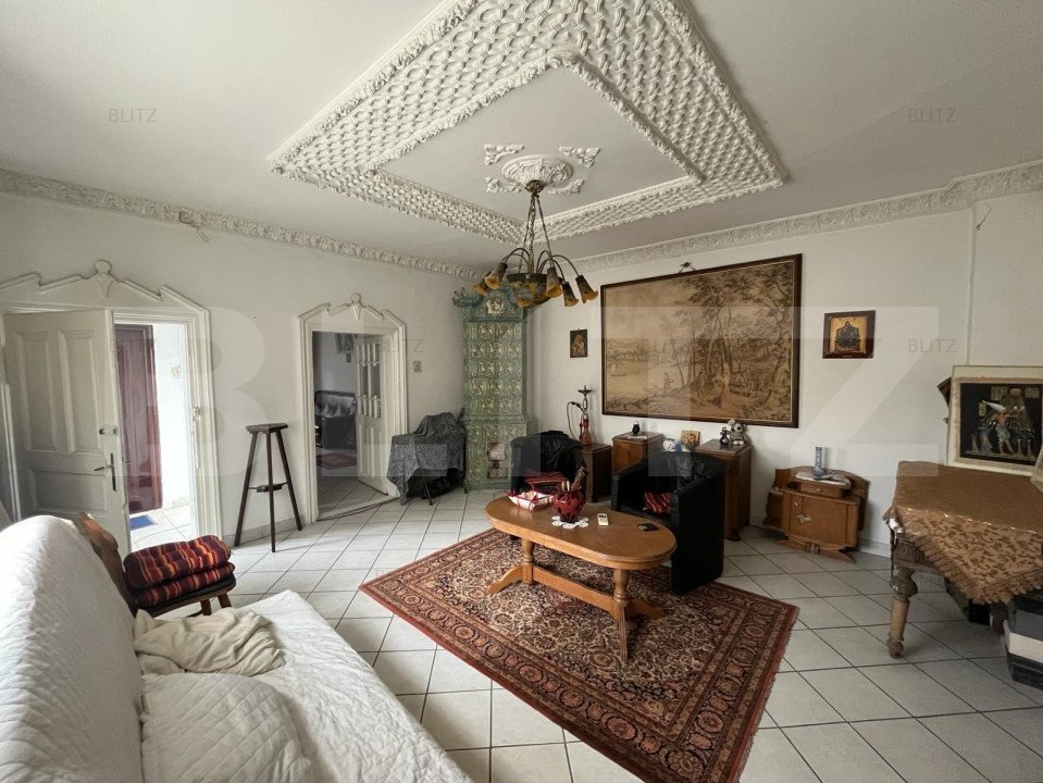 Casa 207 mp utili, zona centrala, cu 648 mp de teren si deschidere bilaterala