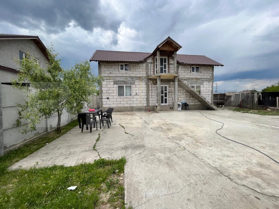 Casa, 6 camere, 100 mp, zona Popoveni