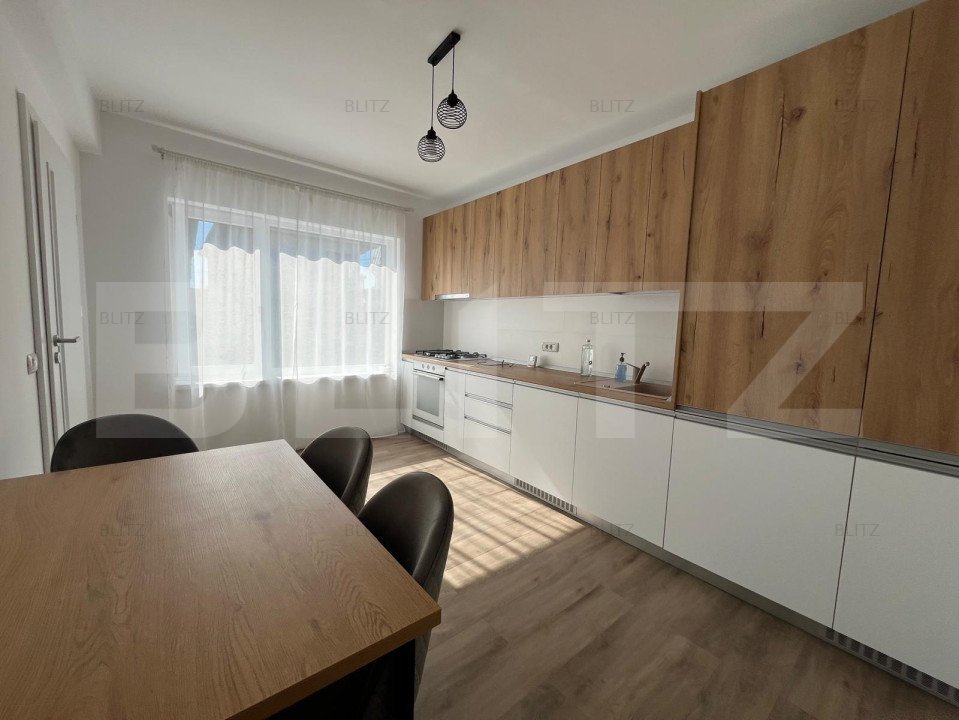 Casa cu 3 camere, regim P+E+M, prima inchiriere, 100 mp curte, Lascar Catargiu
