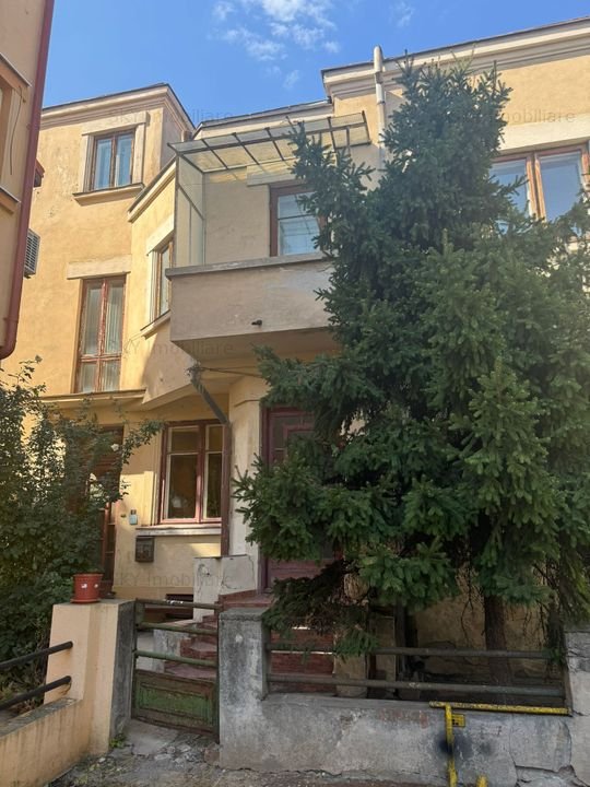 Casa tip Duplex | Zona Dorobanţi | 7 Camere | P+1+2+M | Demisol