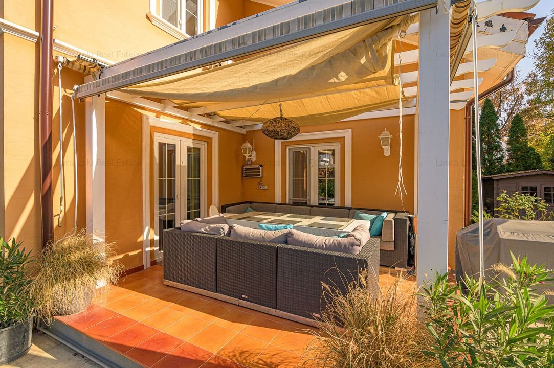 Casa de vanzare si teren generos Erou Iancu Nicolae