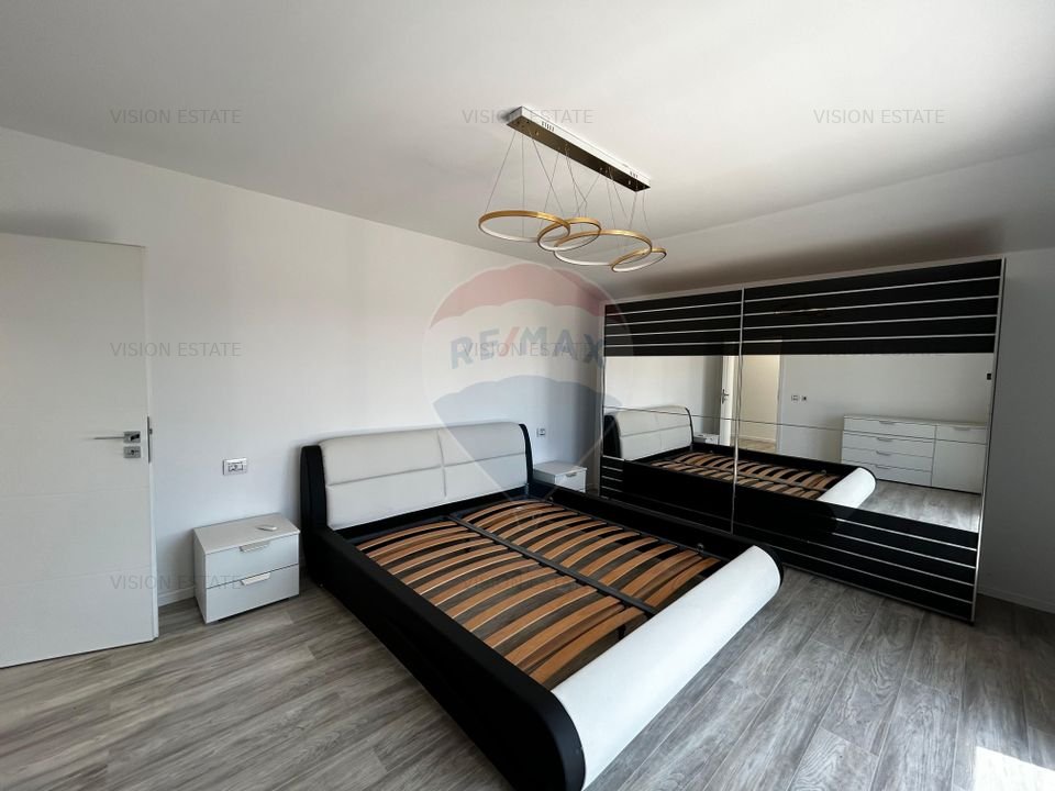 Vila cu 4 camere de vanzare