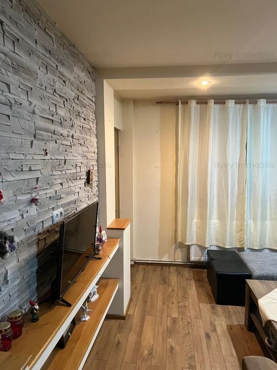 Garsoniera 30 mp, decamandata, zona centrala din statiunea Covasna