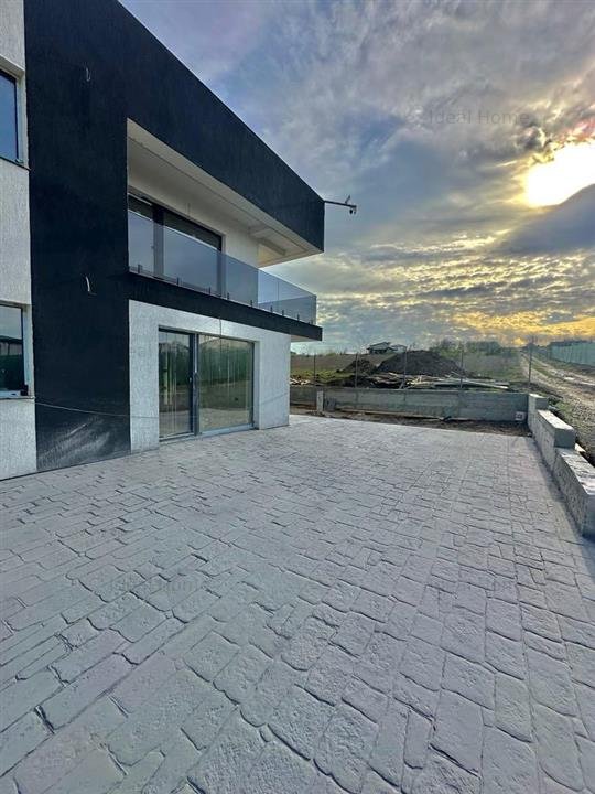 Rediu - Casa tip Duplex 4 camere - Terasa 80mp